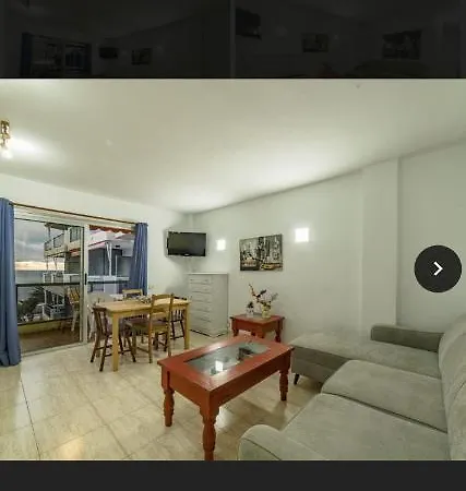 Comodoro Magnifico En La Playa Appartement