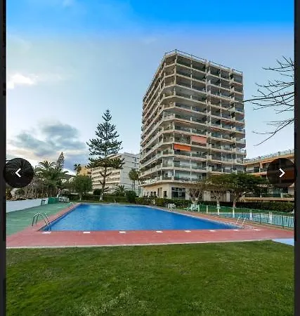Comodoro Magnifico En La Playa Appartement *